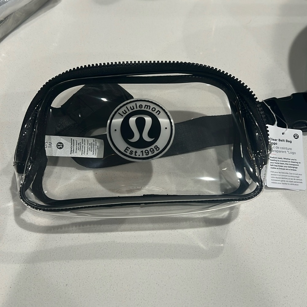 NWT - clear logo belt bag